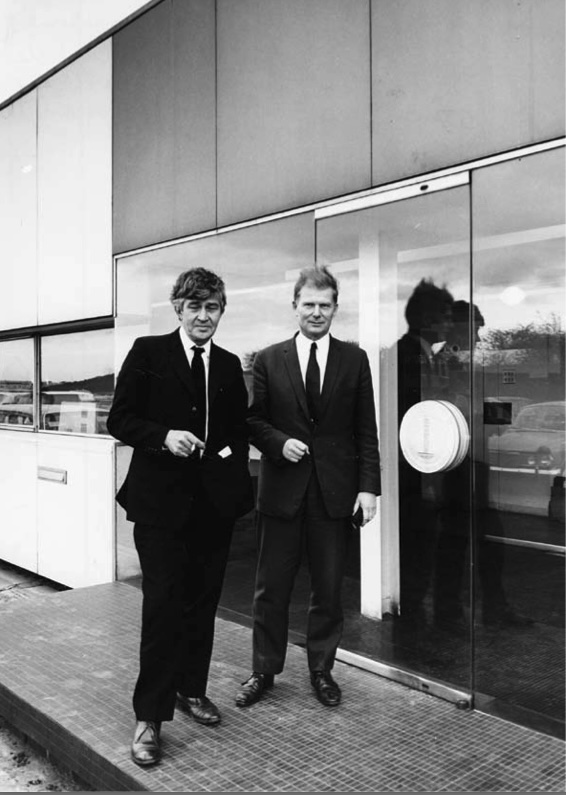 Ryder and Yates, 1977